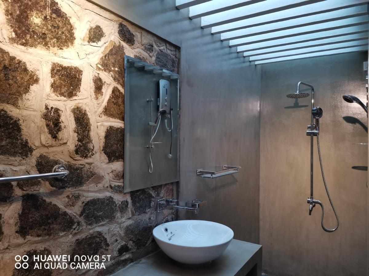 Bee Cottage Негомбо Екстер'єр фото